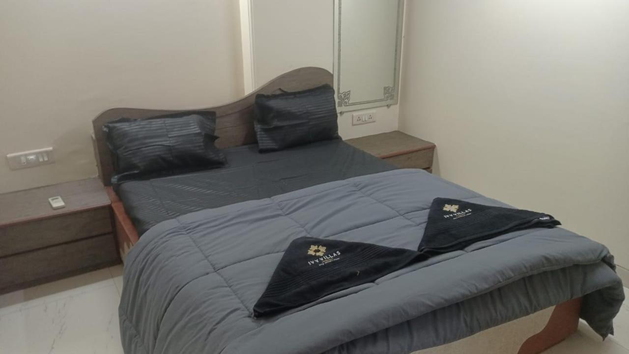Private 2 Bedroom Cosy Nr Vivanta Malad West Bombaj